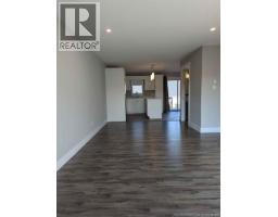 112 Sebastien Street, photo 6