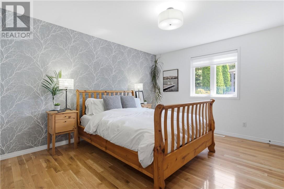 649 Telstar Avenue - Image 17