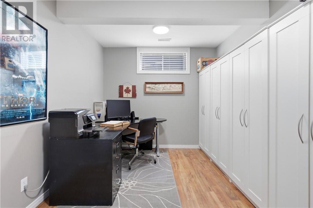 649 Telstar Avenue - Image 29