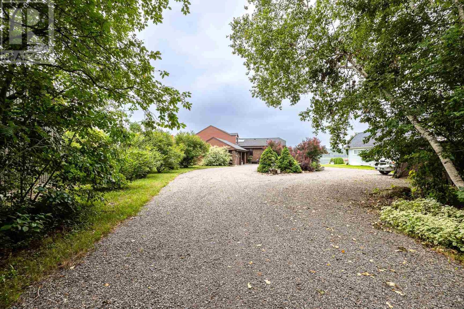 395 River RD - Image 10