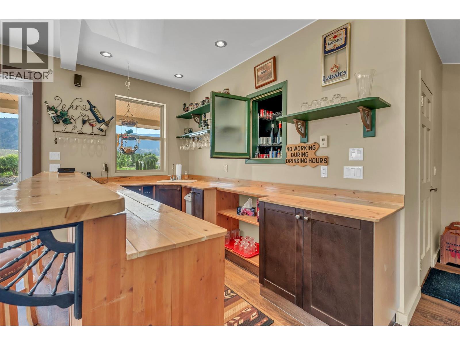 8705 Road 22 Road, Oliver