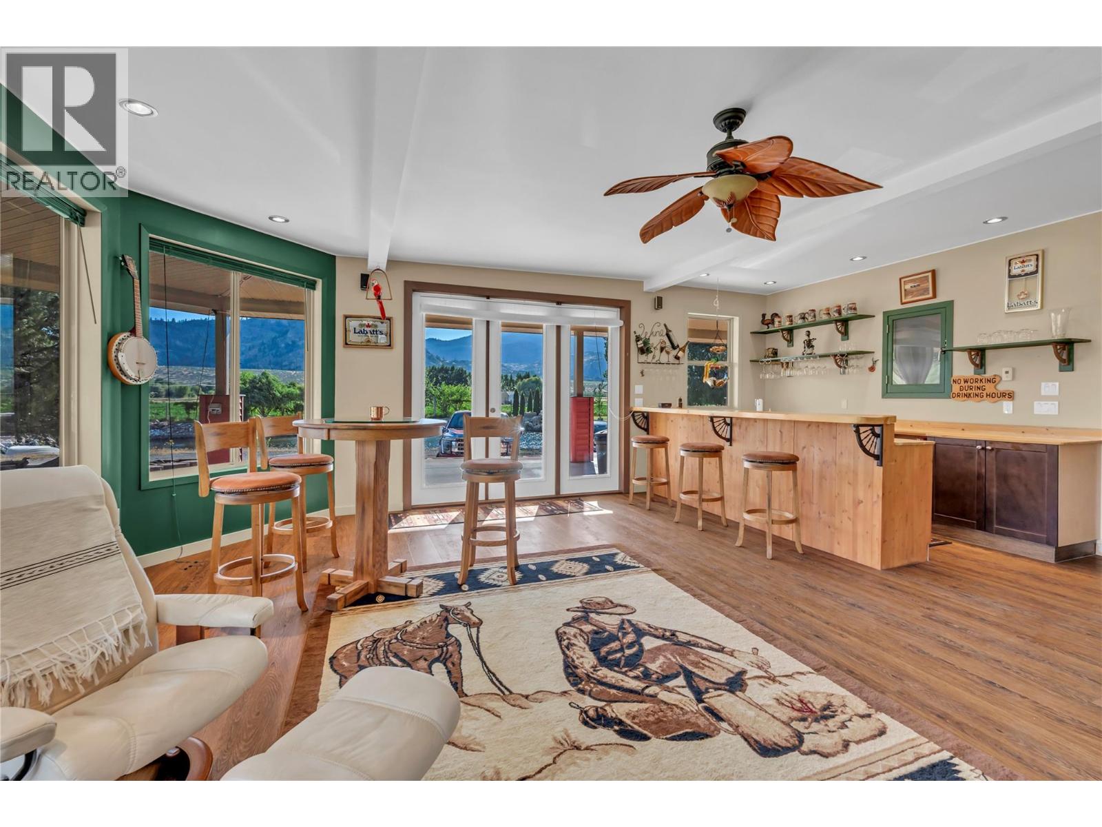 8705 Road 22 Road, Oliver