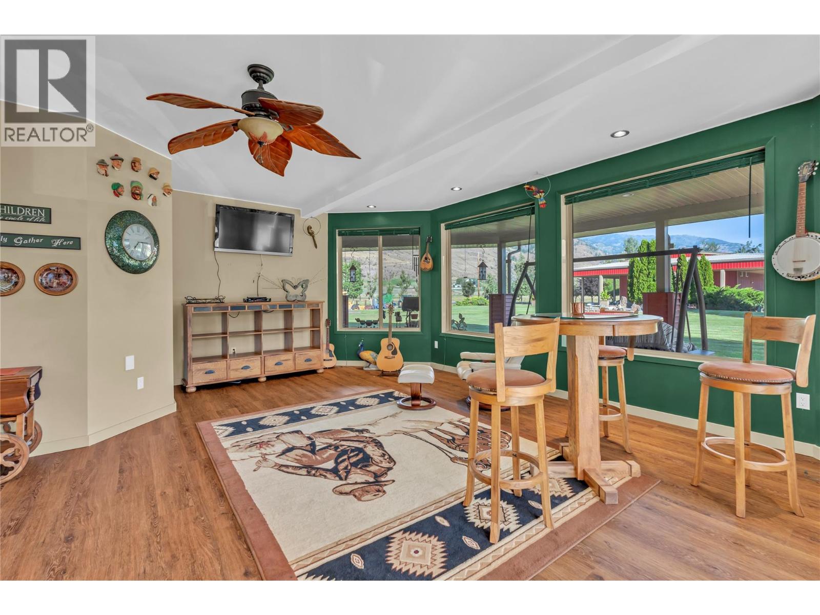 8705 Road 22 Road, Oliver