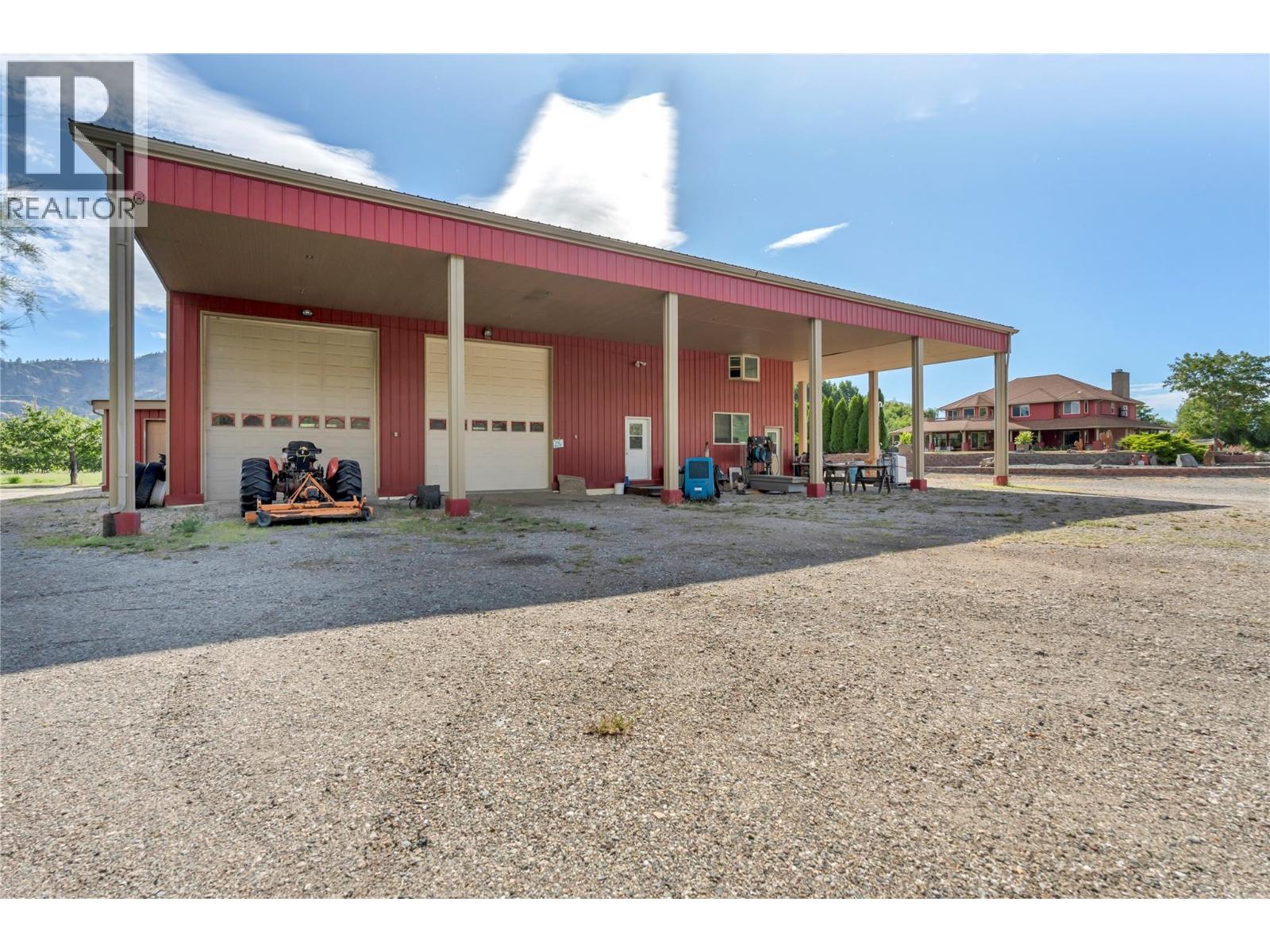 8705 Road 22 Road, Oliver
