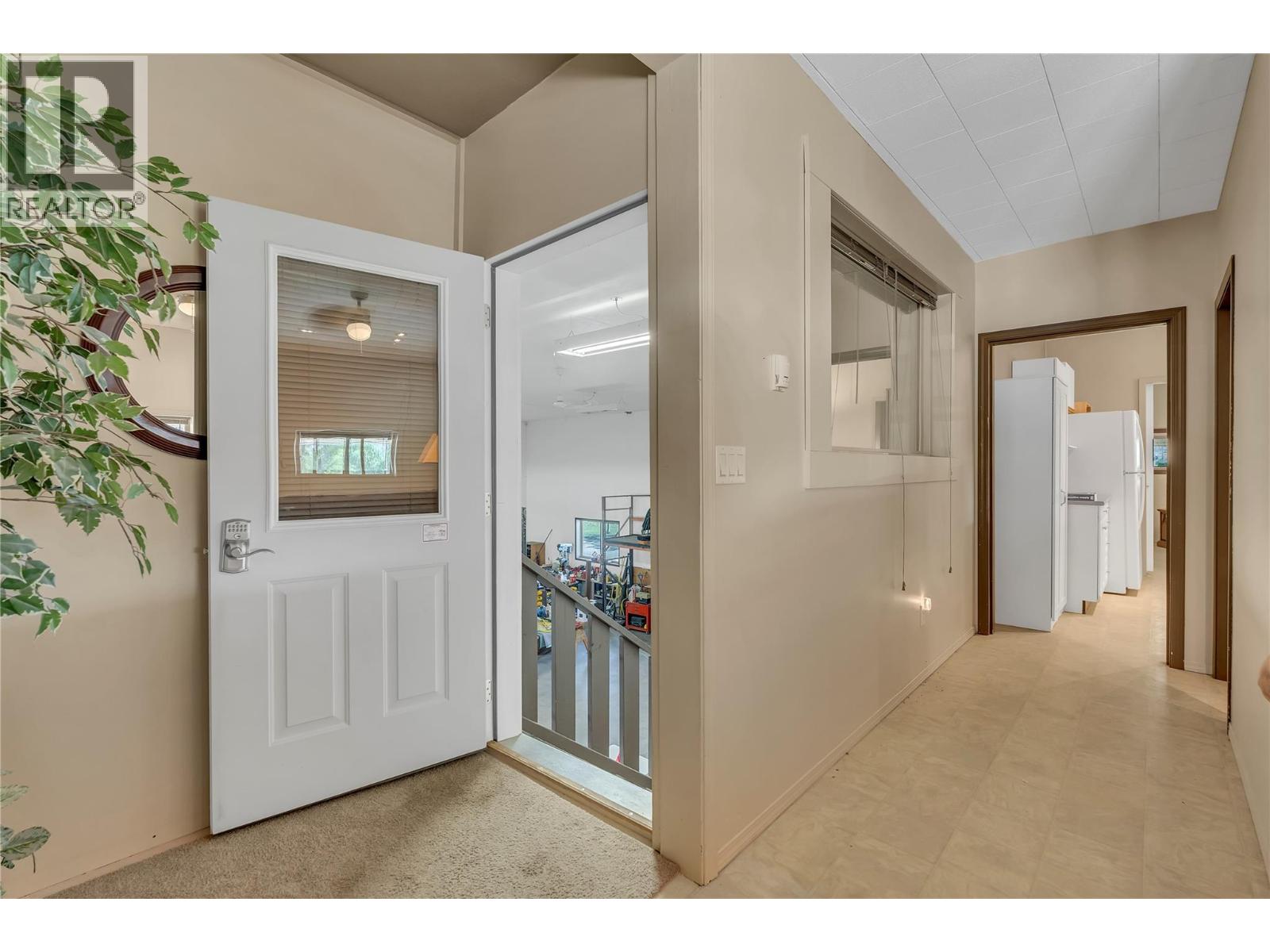 8705 Road 22 Road, Oliver