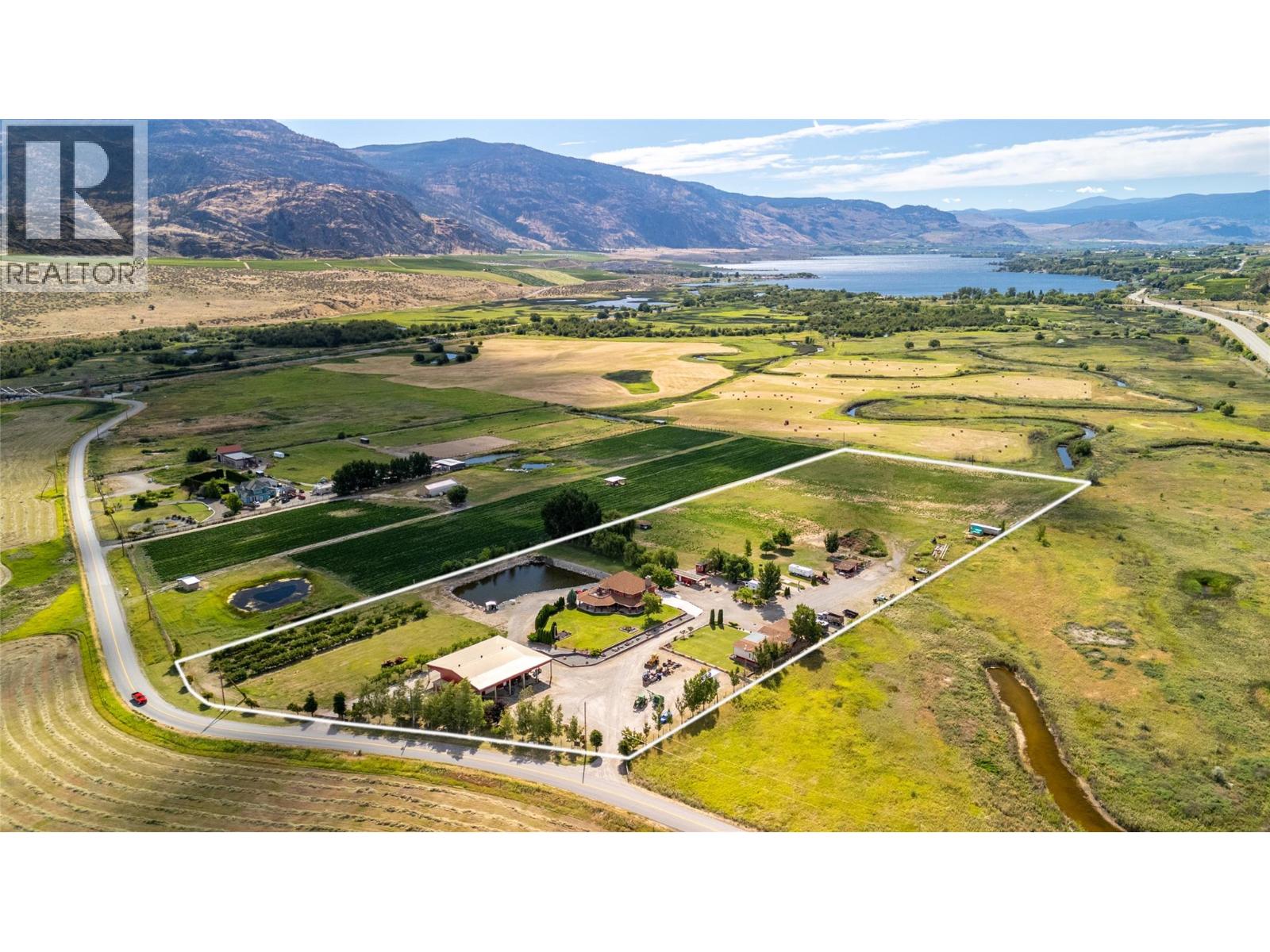 8705 Road 22 Road, Oliver