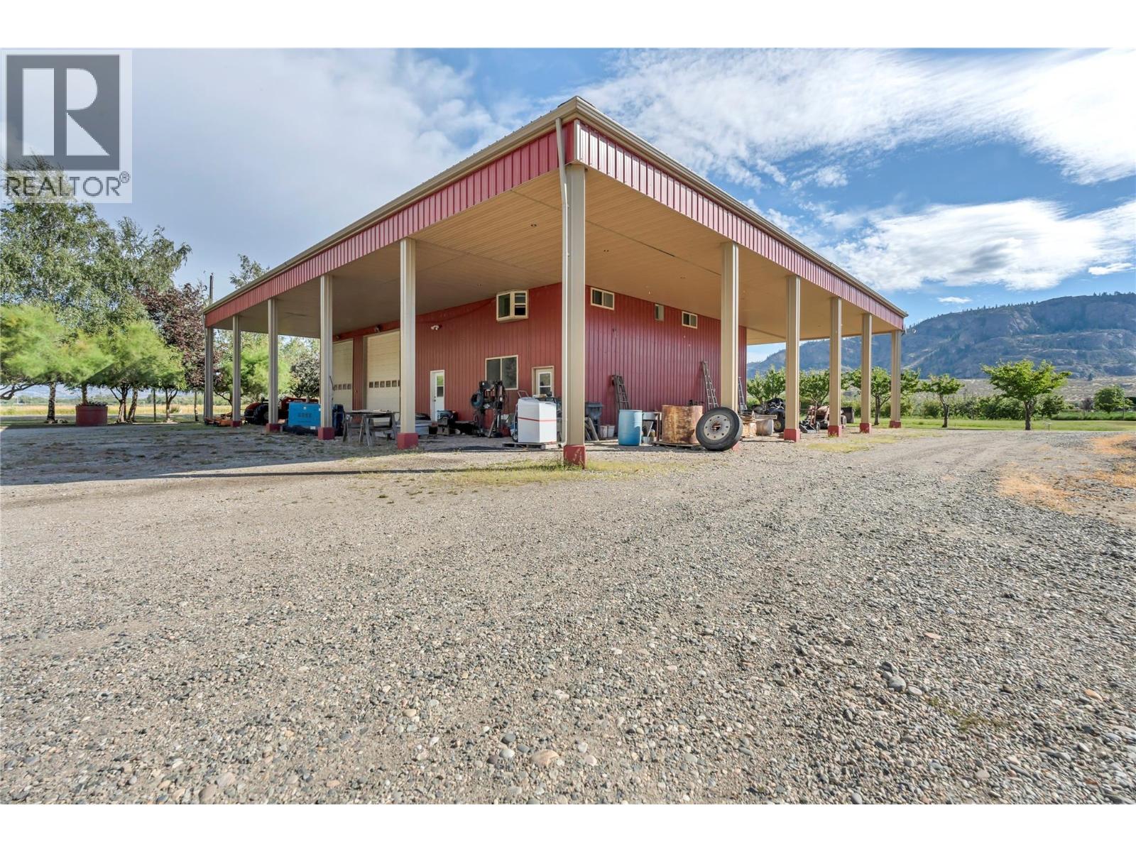8705 Road 22 Road, Oliver