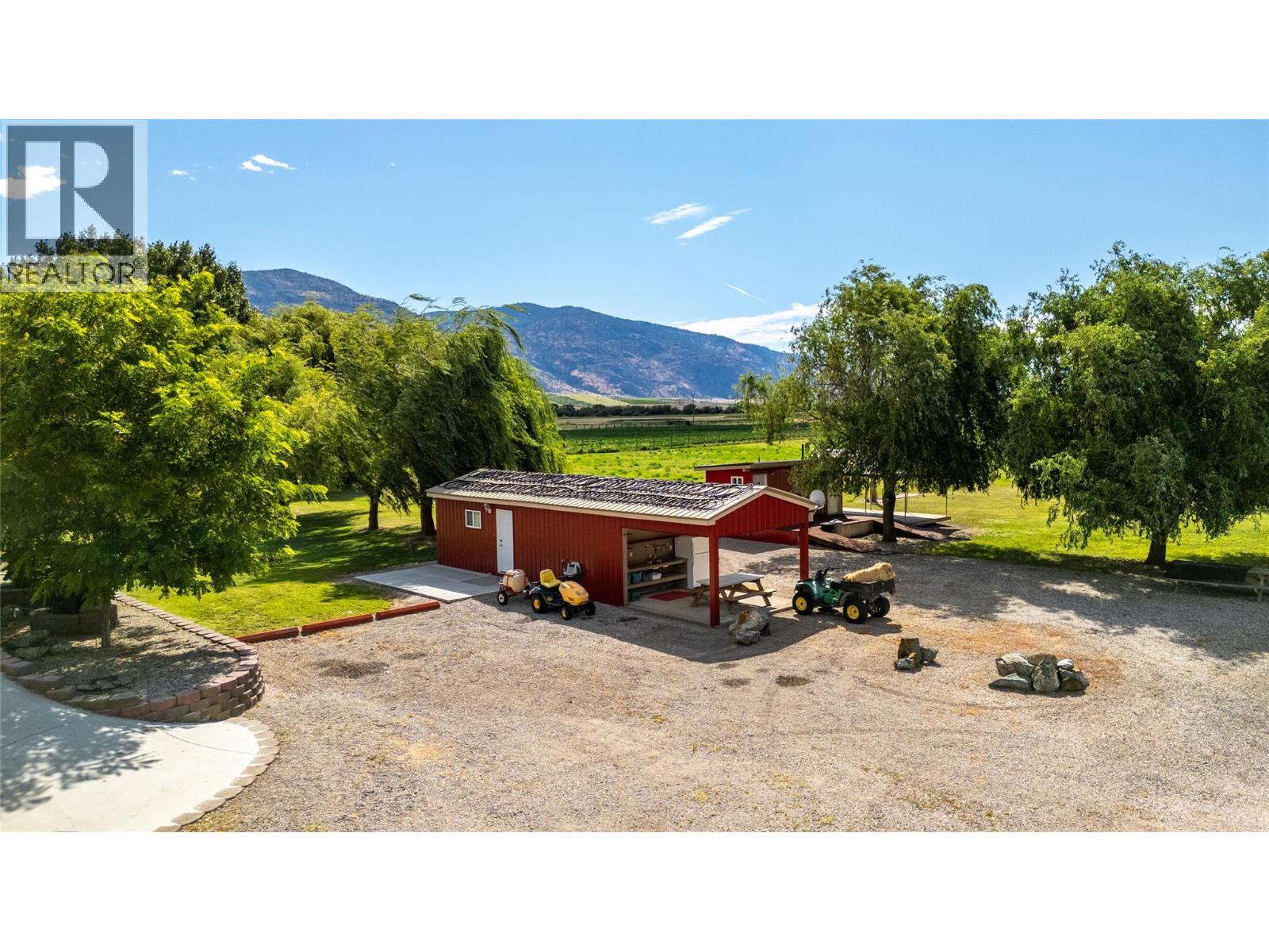 8705 Road 22 Road, Oliver