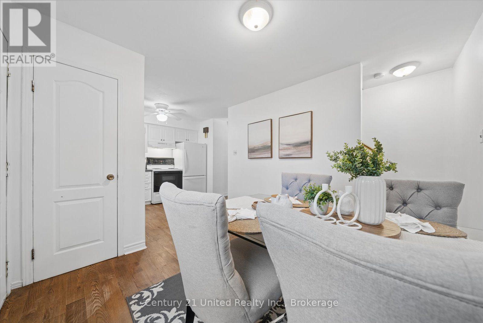 46B SPRINGBROOK DRIVE - 16