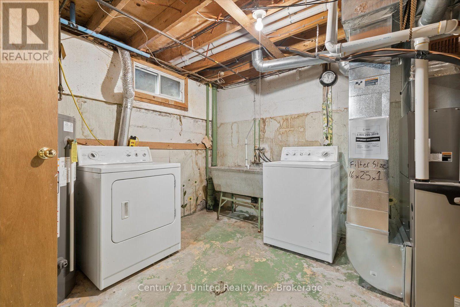 46B SPRINGBROOK DRIVE - Image 29