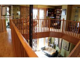 4643 29 Avenue Nw, Calgary, AB T3B0J1 Photo 27