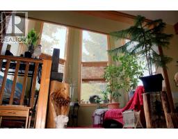 Bedroom - 4643 29 Avenue Nw, Calgary, AB T3B0J1 Photo 14