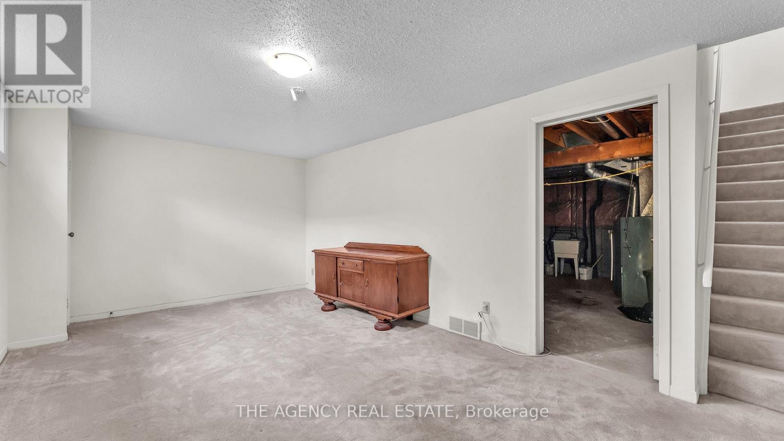 #6 75 ANSONDALE ROAD - 18