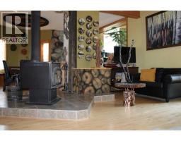 4643 29 Avenue Nw, Calgary, AB T3B0J1 Photo 32