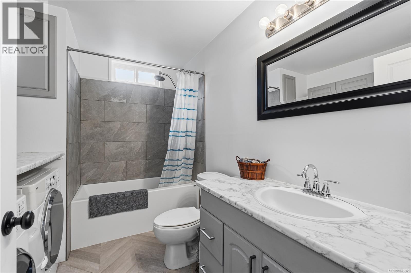 3840 Melrose Rd - Image 27