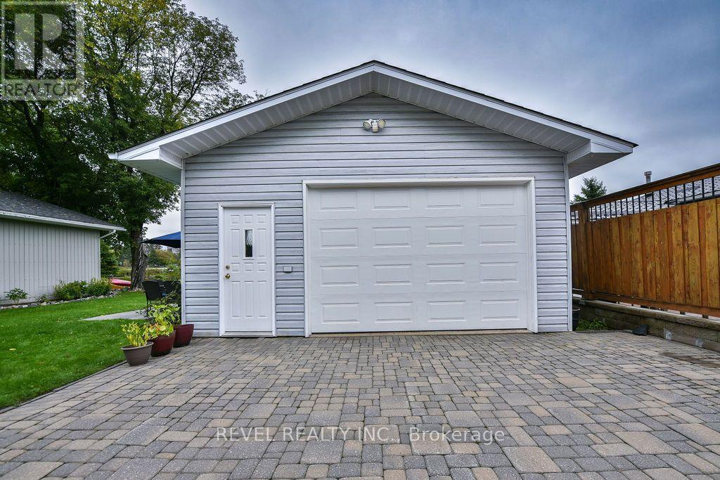 622 NORMAN STREET - 6