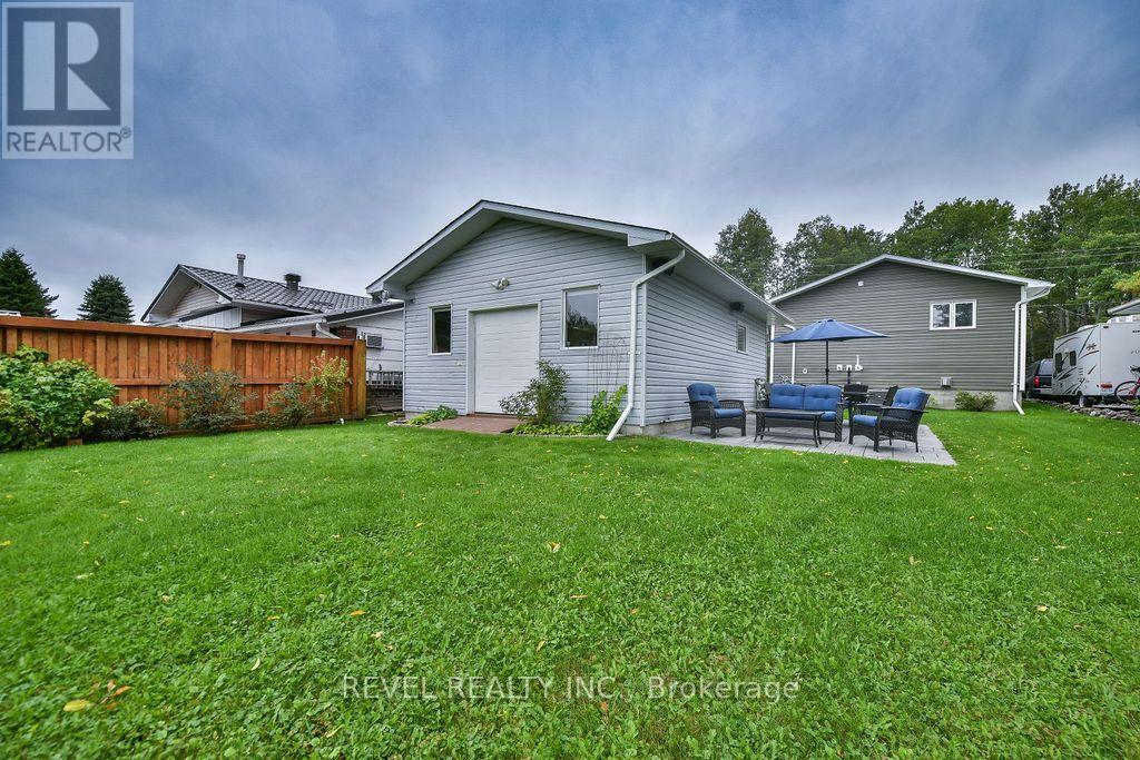 622 NORMAN STREET - 8