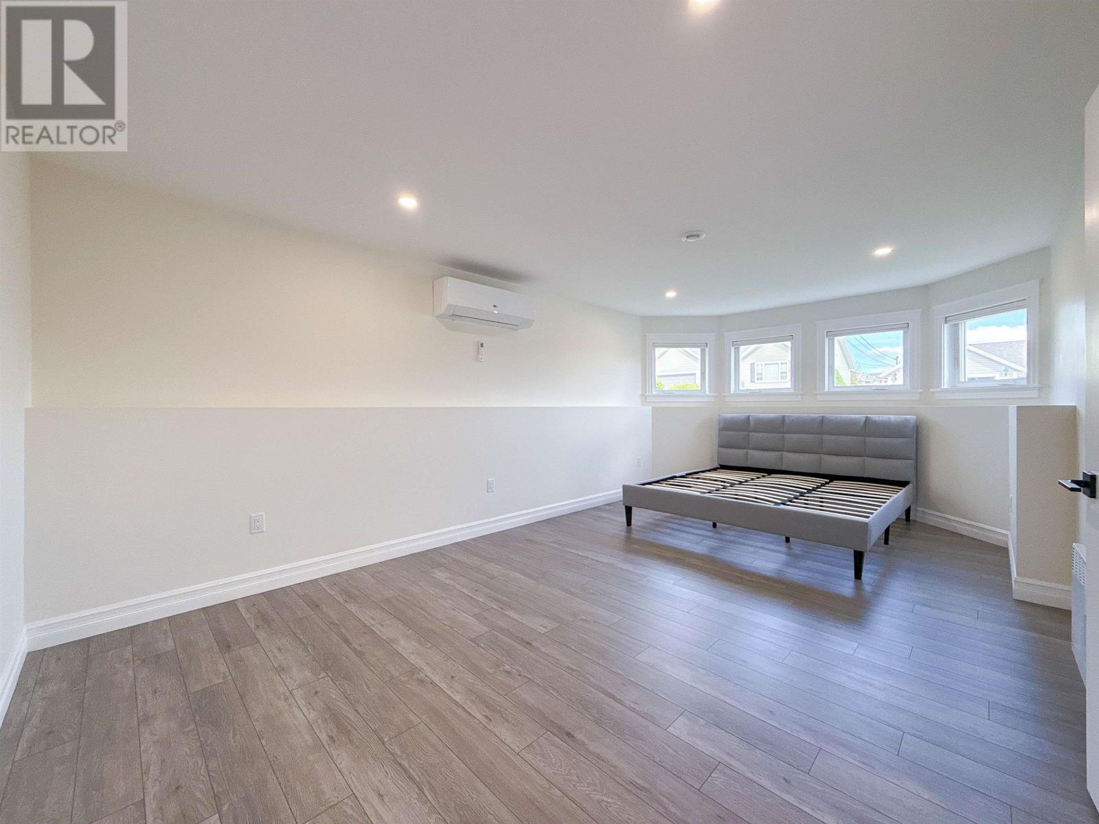 1 Raspberry Avenue - 29