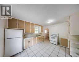 2258 Eighth Avenue, Trail, BC V1R3E3 Photo 9