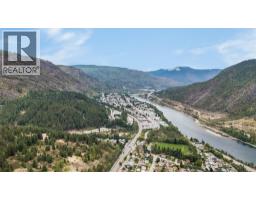 2258 Eighth Avenue, Trail, BC V1R3E3 Photo 34