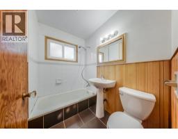 2258 Eighth Avenue, Trail, BC V1R3E3 Photo 14