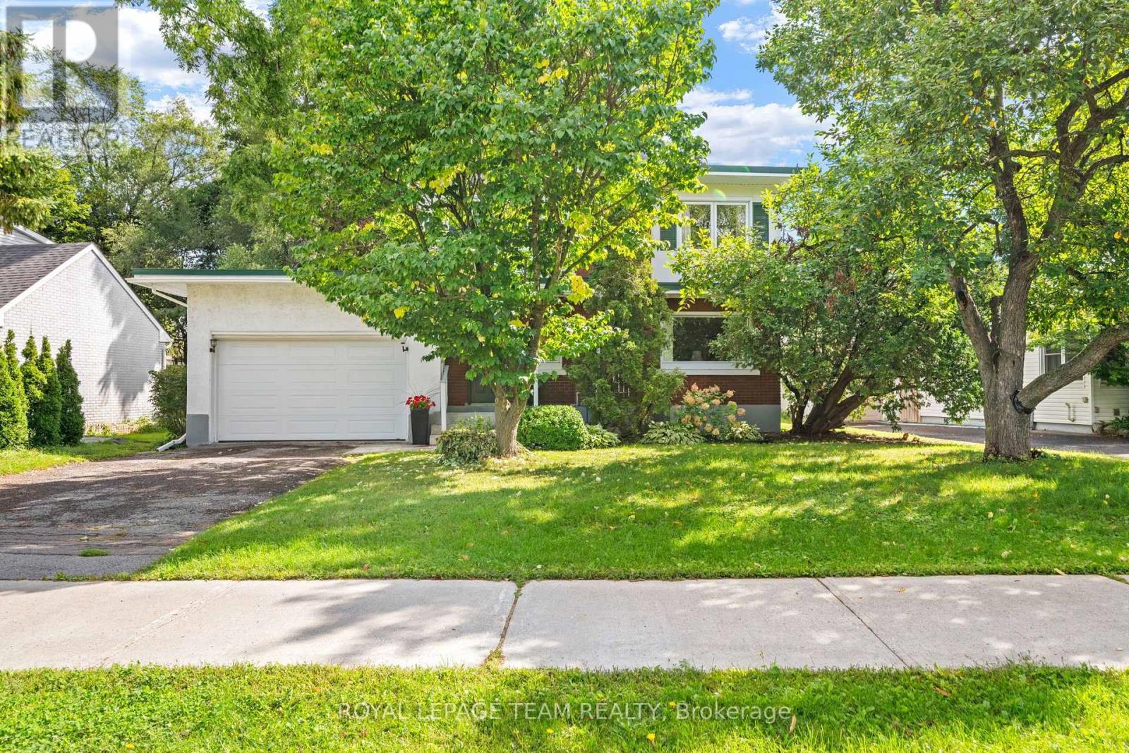 2009 ALTA VISTA DRIVE - 1
