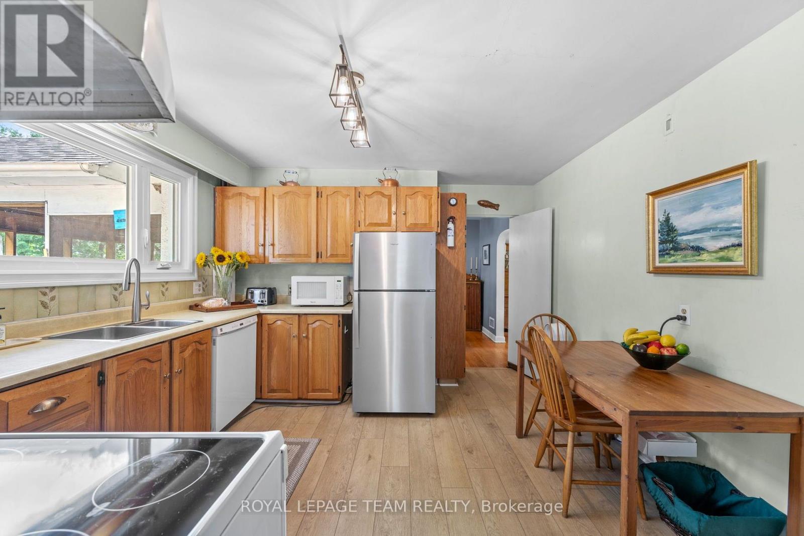 2009 ALTA VISTA DRIVE - 10