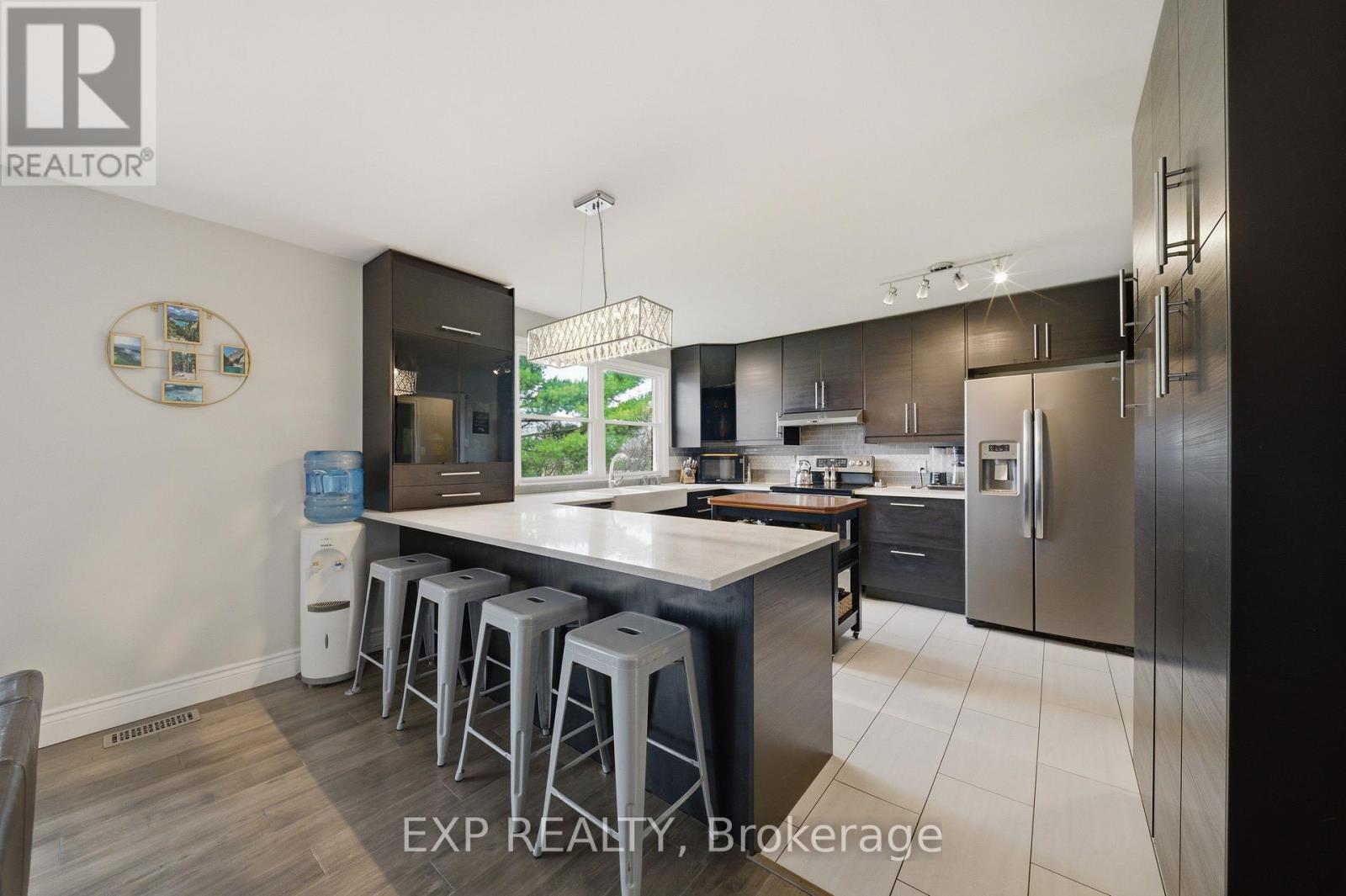 4 Bed, 2 Bath House for Sale in Ottawa – 6892 BOUNDARY ROAD, Ottawa – MLS# X13765780 - Image 7