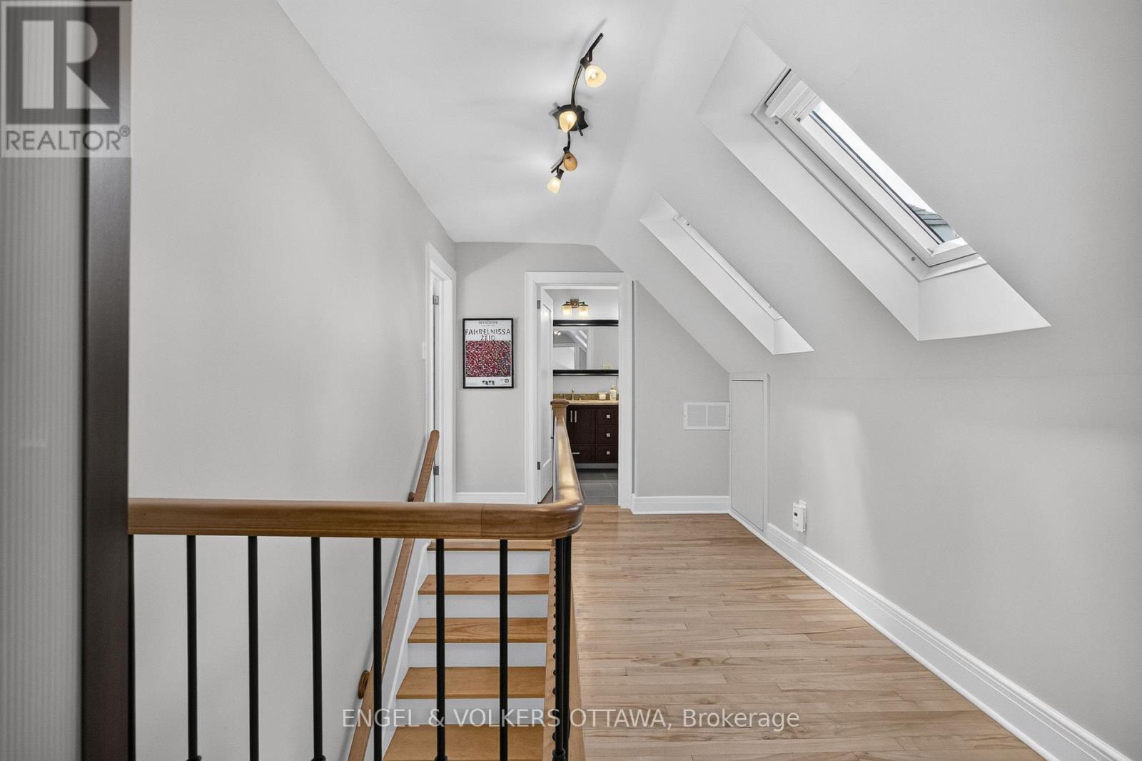 3 Bed, 2 Bath House for Sale in Ottawa – 47 GOULD STREET, Ottawa – MLS# X13765782 - Image 28