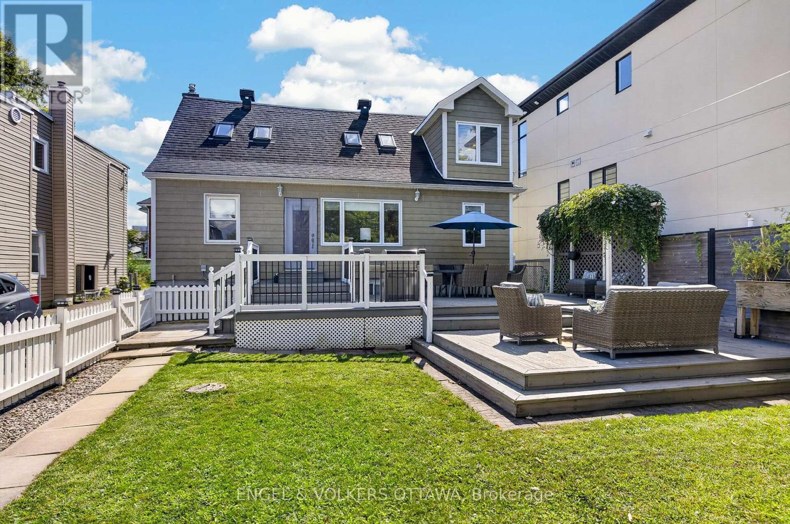 3 Bed, 2 Bath House for Sale in Ottawa – 47 GOULD STREET, Ottawa – MLS# X13765782 - Image 42