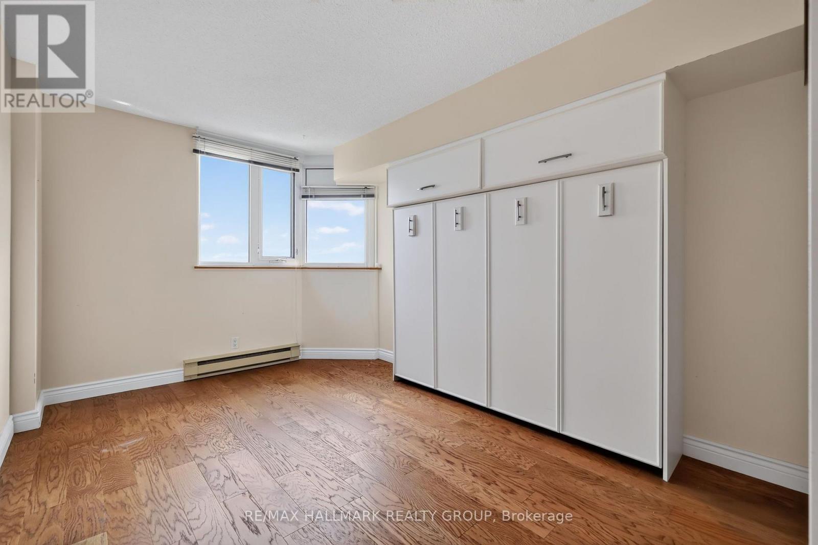#2402 1500 RIVERSIDE DRIVE - Image 26
