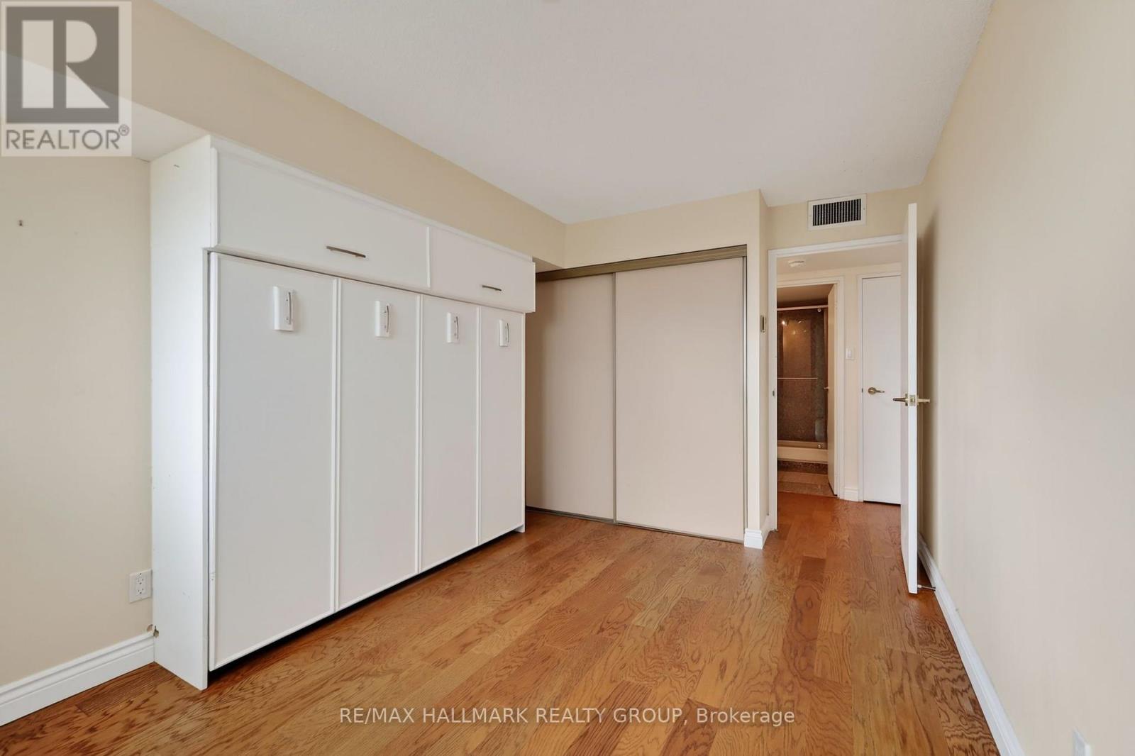 #2402 1500 RIVERSIDE DRIVE - Image 27