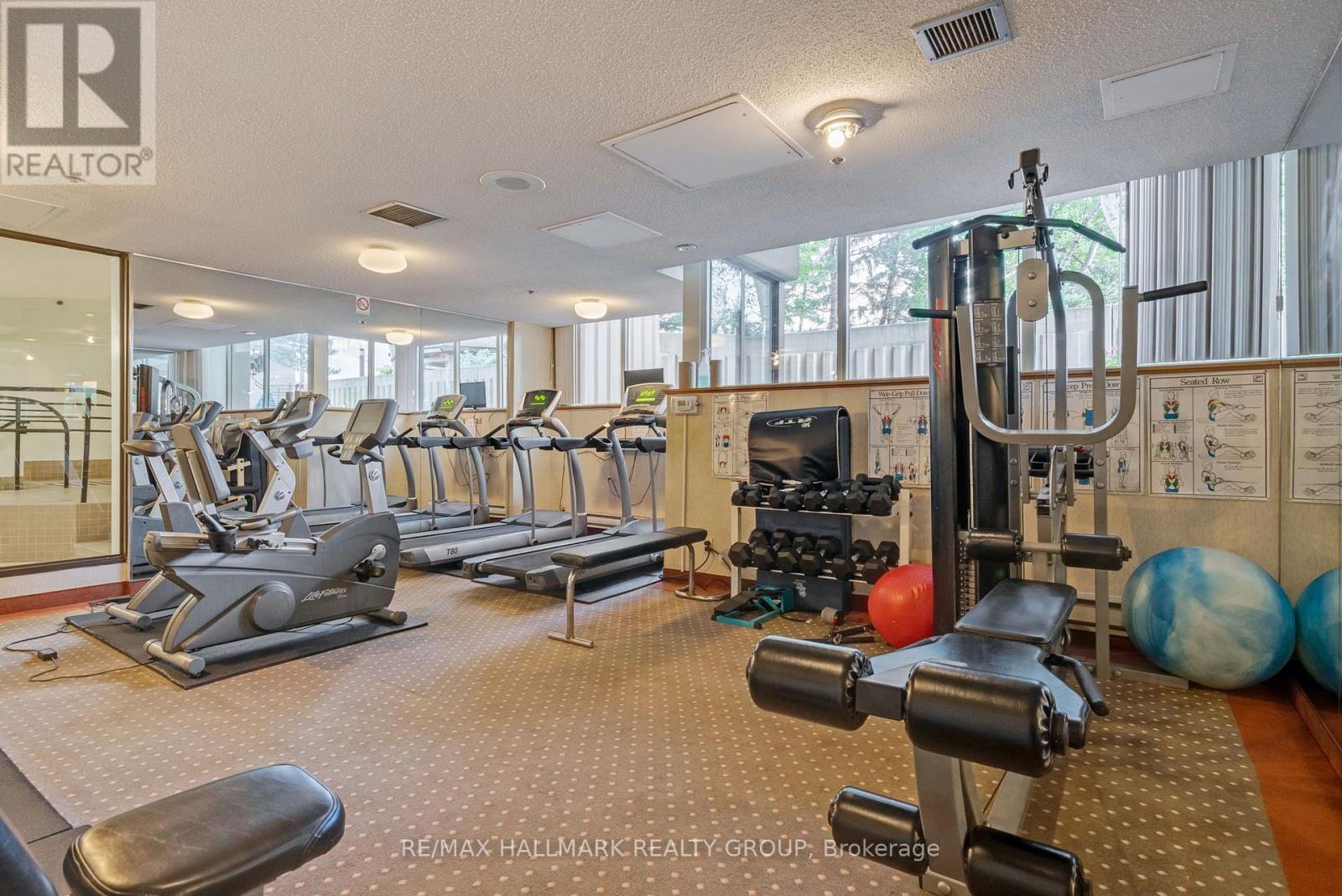 #2402 1500 RIVERSIDE DRIVE - Image 38