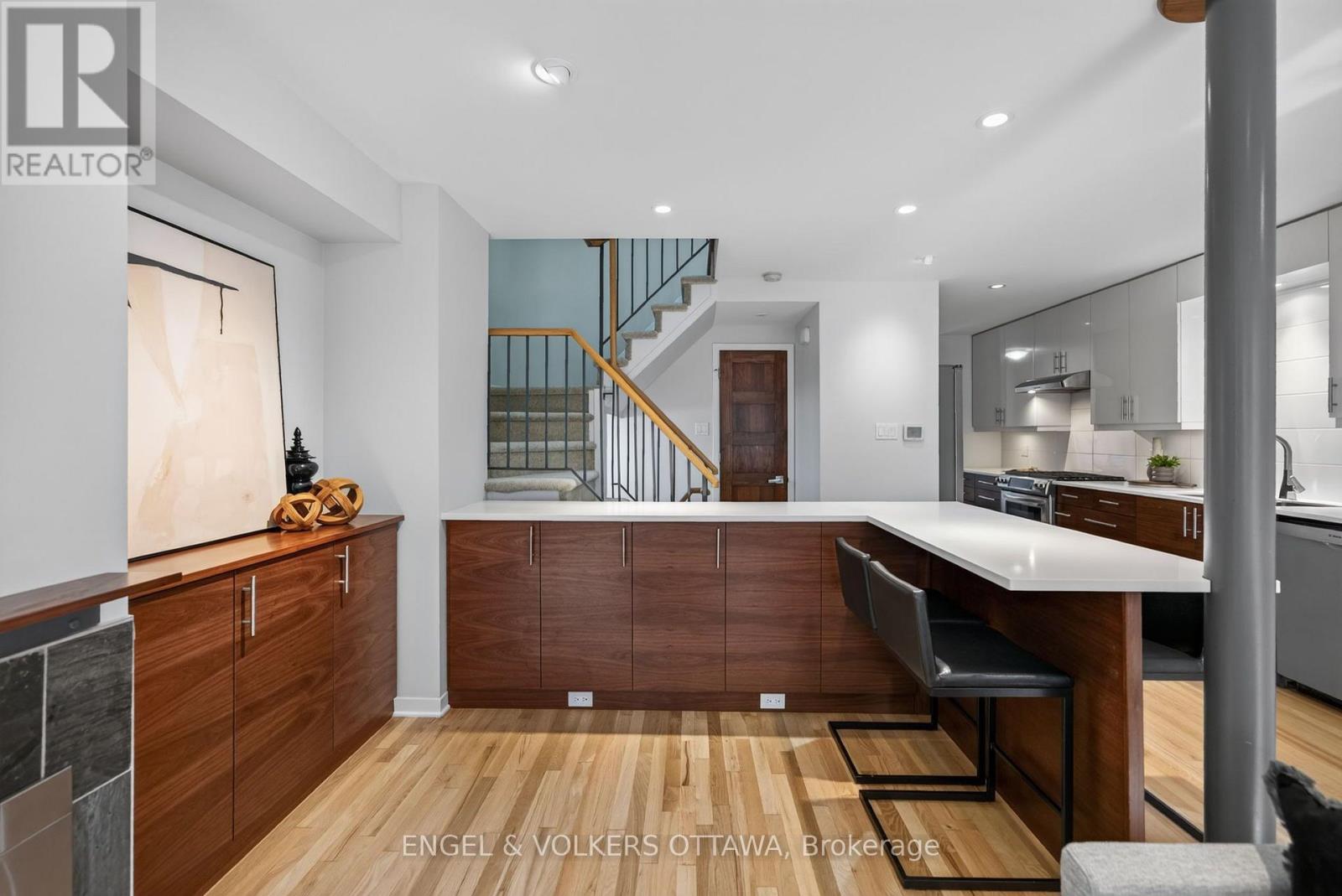 22 CHESTNUT STREET, Ottawa — photo 8