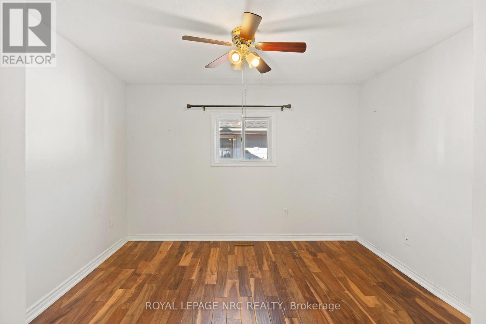 370 DIEPPE STREET - Image 16
