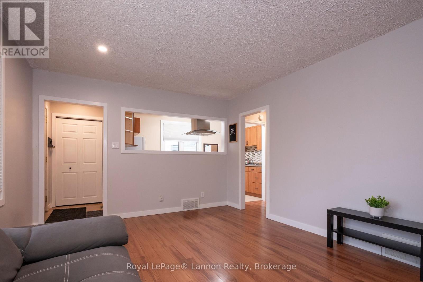 2218 ISABELLA STREET E - Image 24