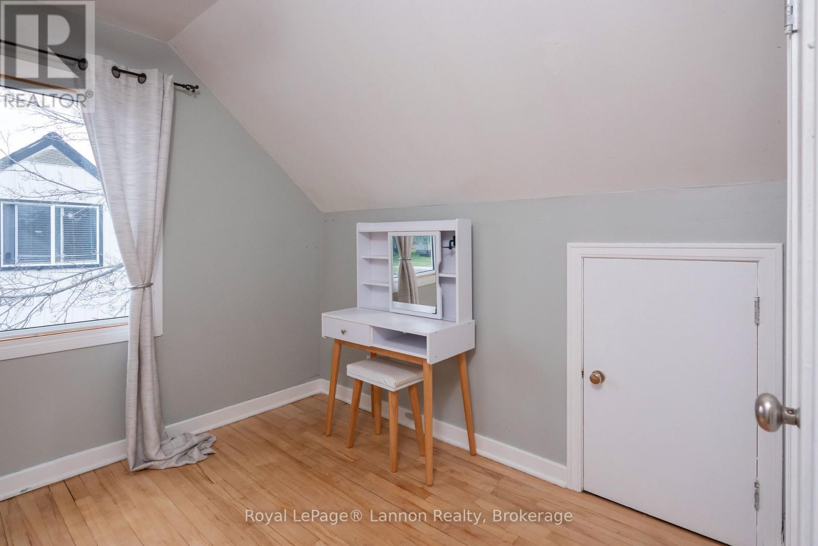 2218 ISABELLA STREET E - Image 34