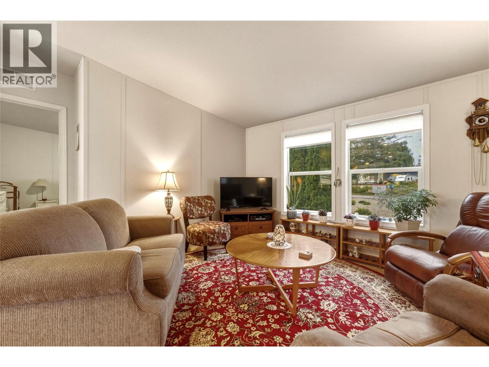 #24 4811 10A Avenue NE - 11