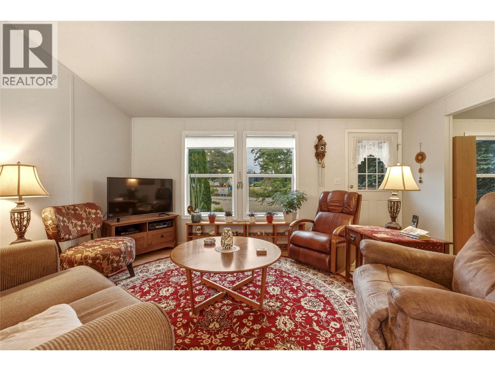 #24 4811 10A Avenue NE - 10