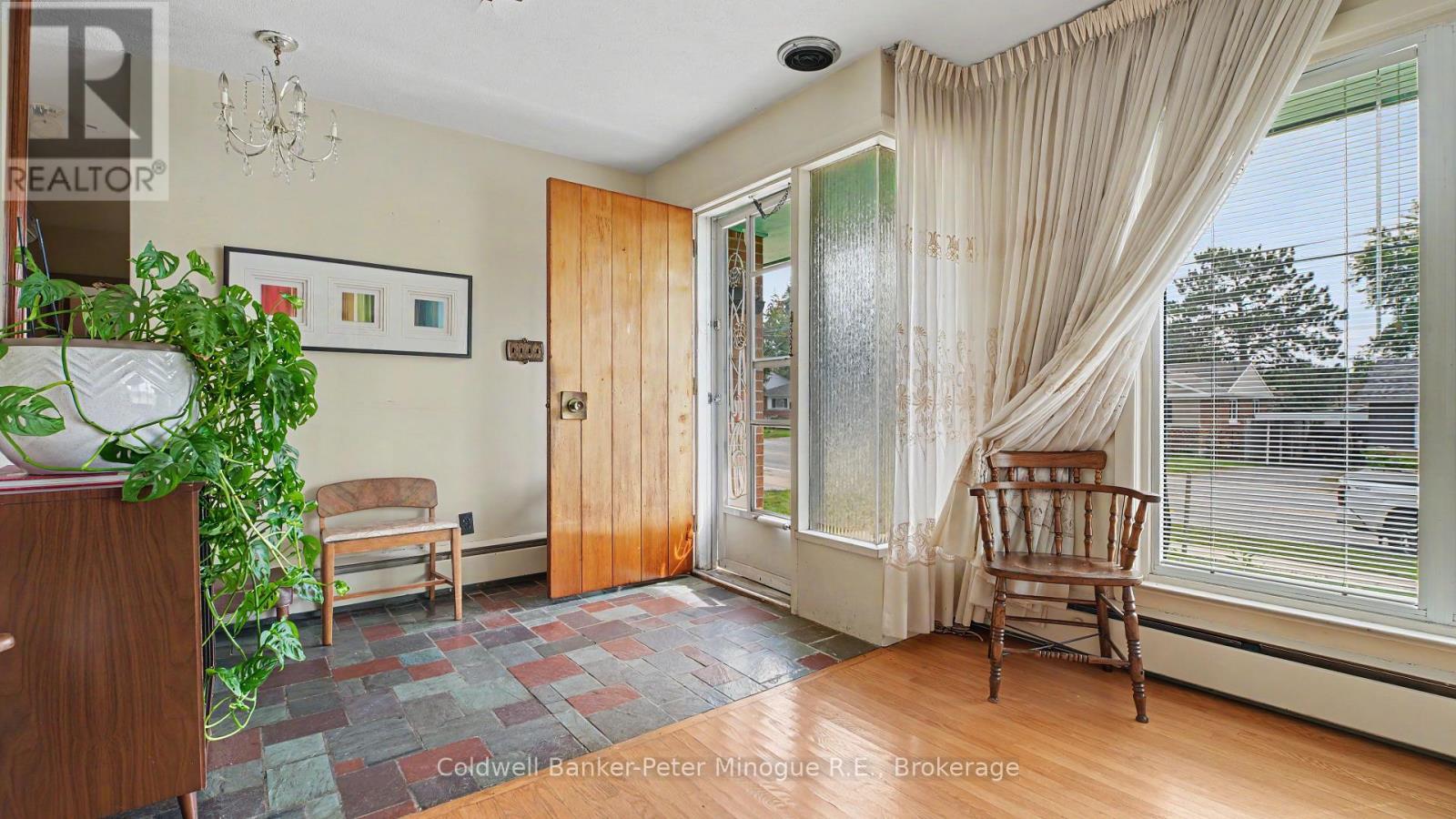 1580 JANE STREET, North Bay (West End) — photo 8