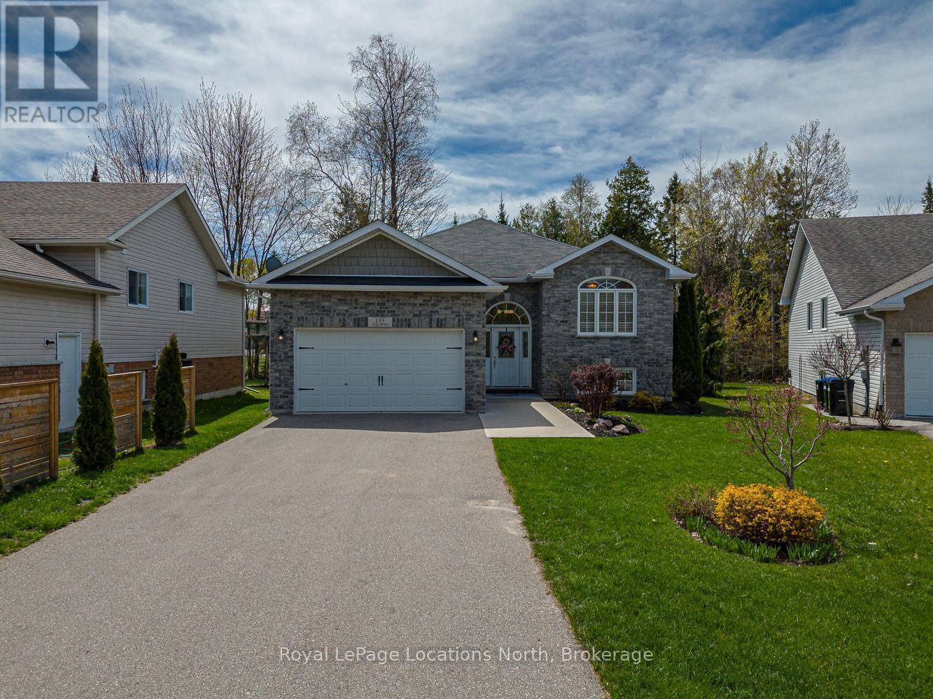 155 LILY DRIVE, Wasaga Beach — photo 2