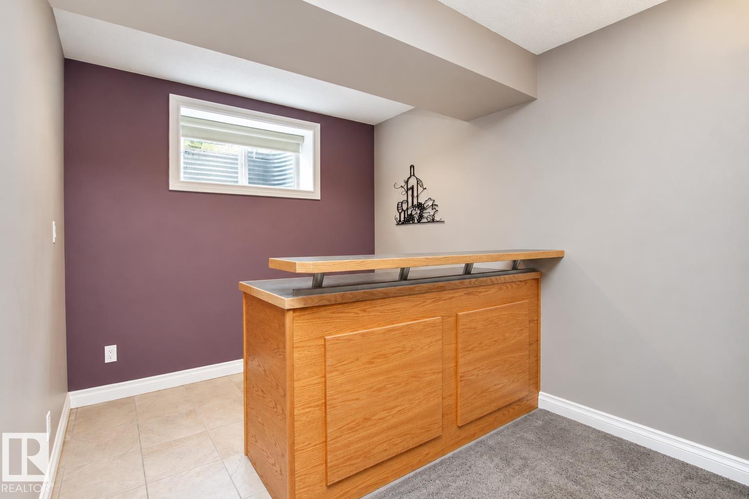 669 HIGHLAND DR - 34