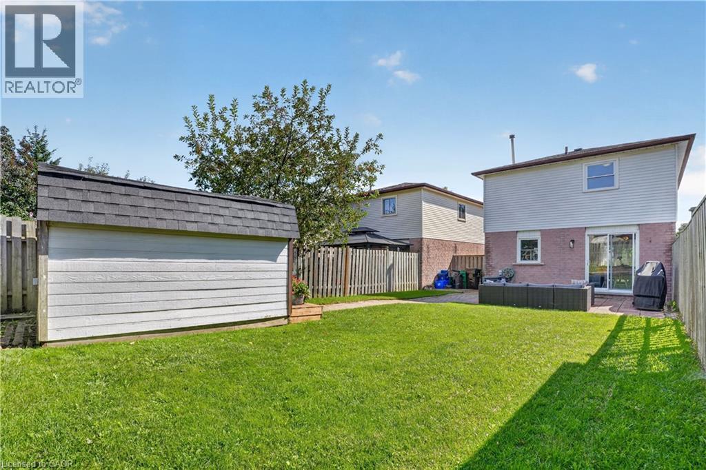 38 MEADOW WOODS Crescent - Image 10