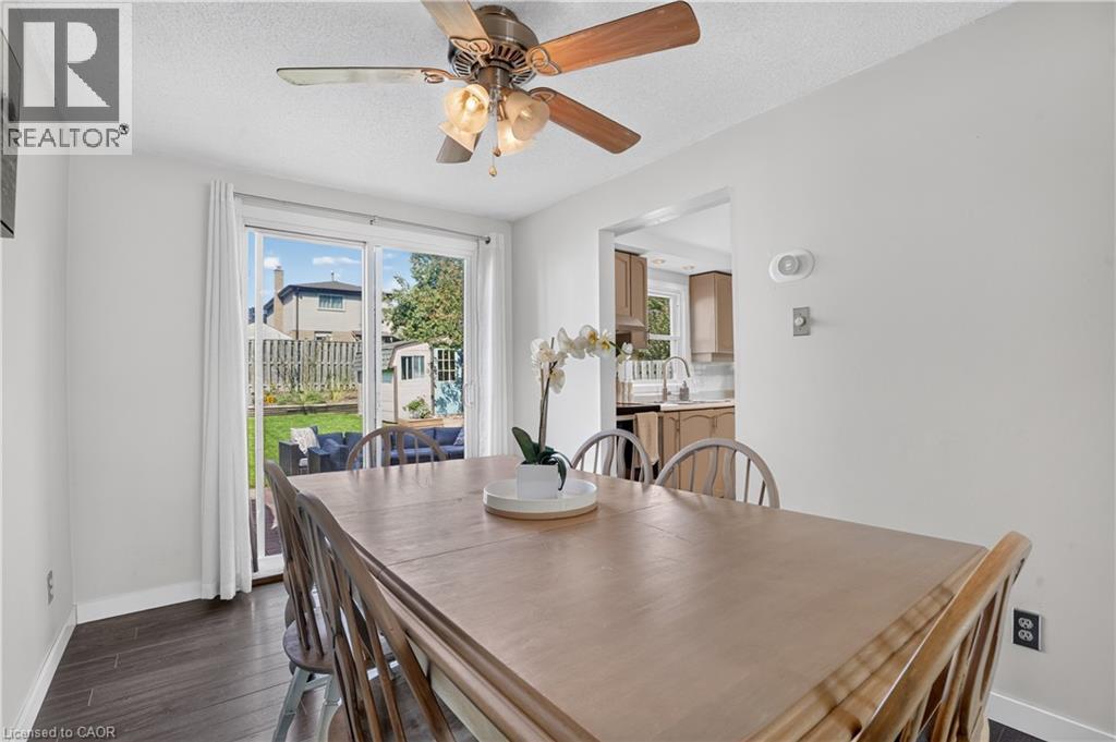 38 MEADOW WOODS Crescent - Image 21
