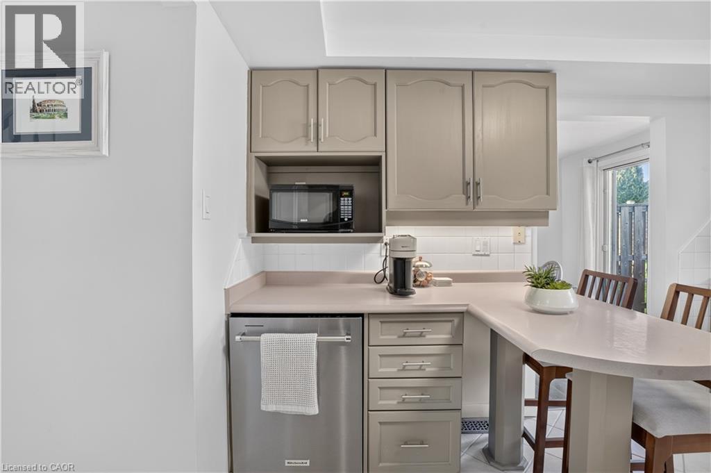 38 MEADOW WOODS Crescent - Image 26
