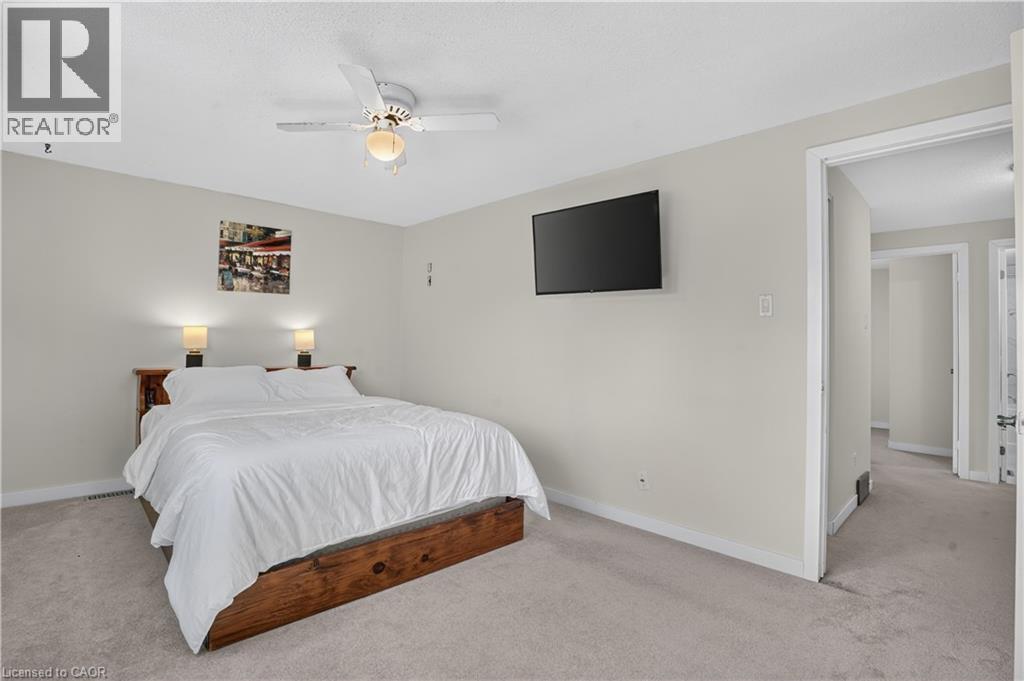 38 MEADOW WOODS Crescent - Image 34