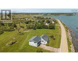 Den - 926 Highway 304, Overton, NS B5A5G7 Photo 10
