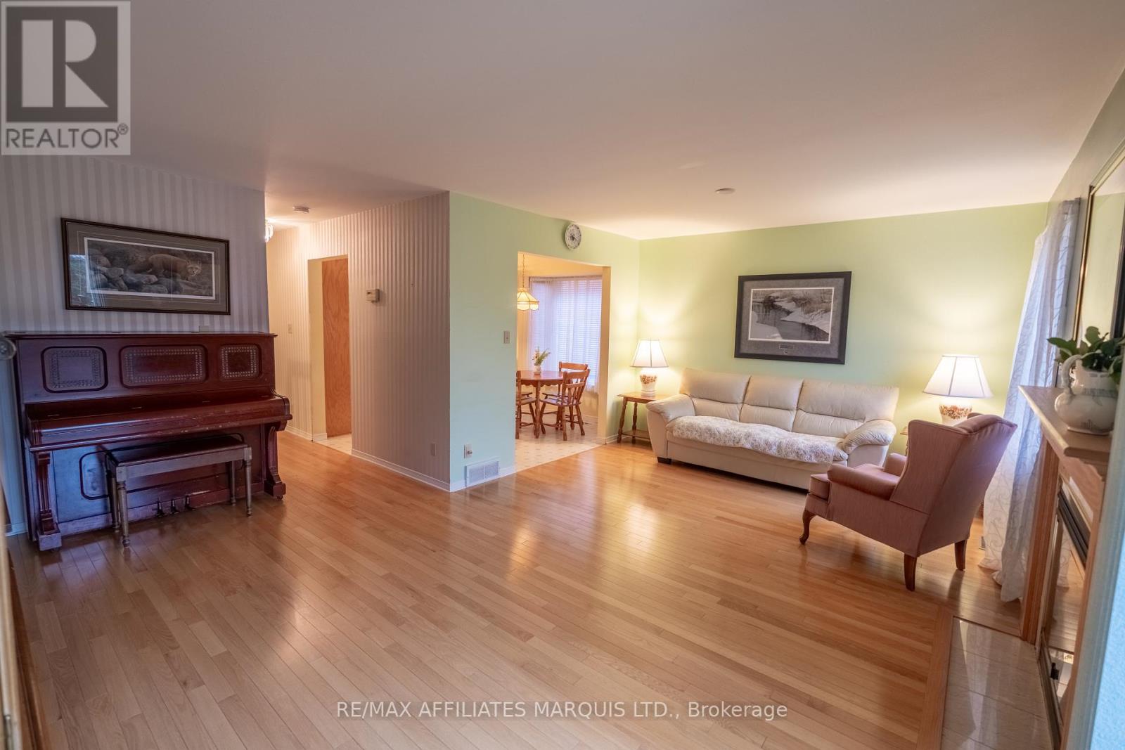 120 HERITAGE PLACE, Cornwall — photo 3