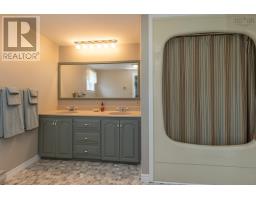 926 Highway 304, Overton, NS B5A5G7 Photo 38