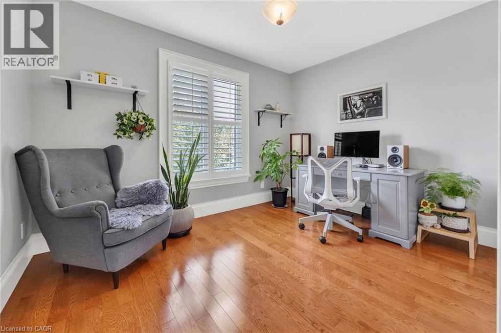 559 STRATHMERE Court - Image 28